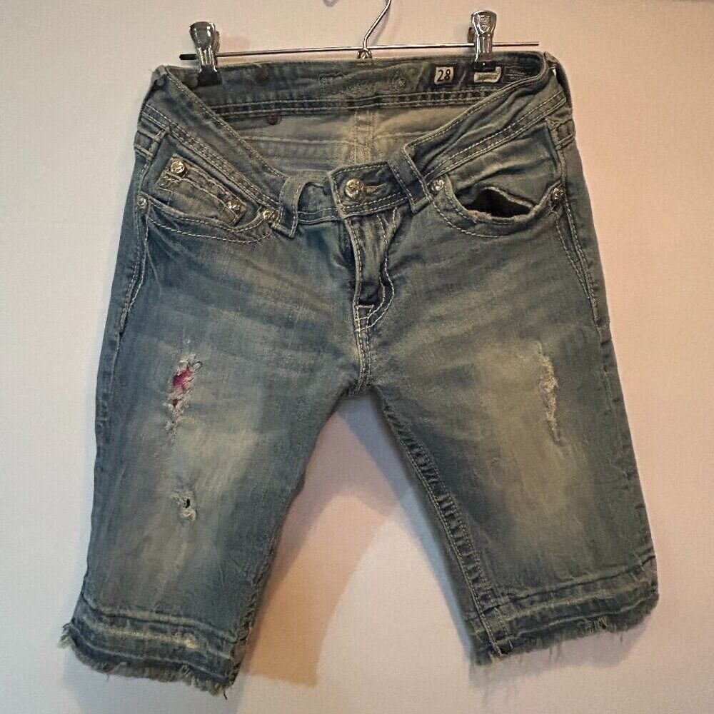 Miss Me Bermuda Shorts Sz 28